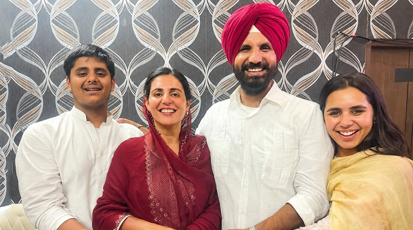 Raja Warring Family - Wife Amrita Warring, Children and Personal Life in Punjab