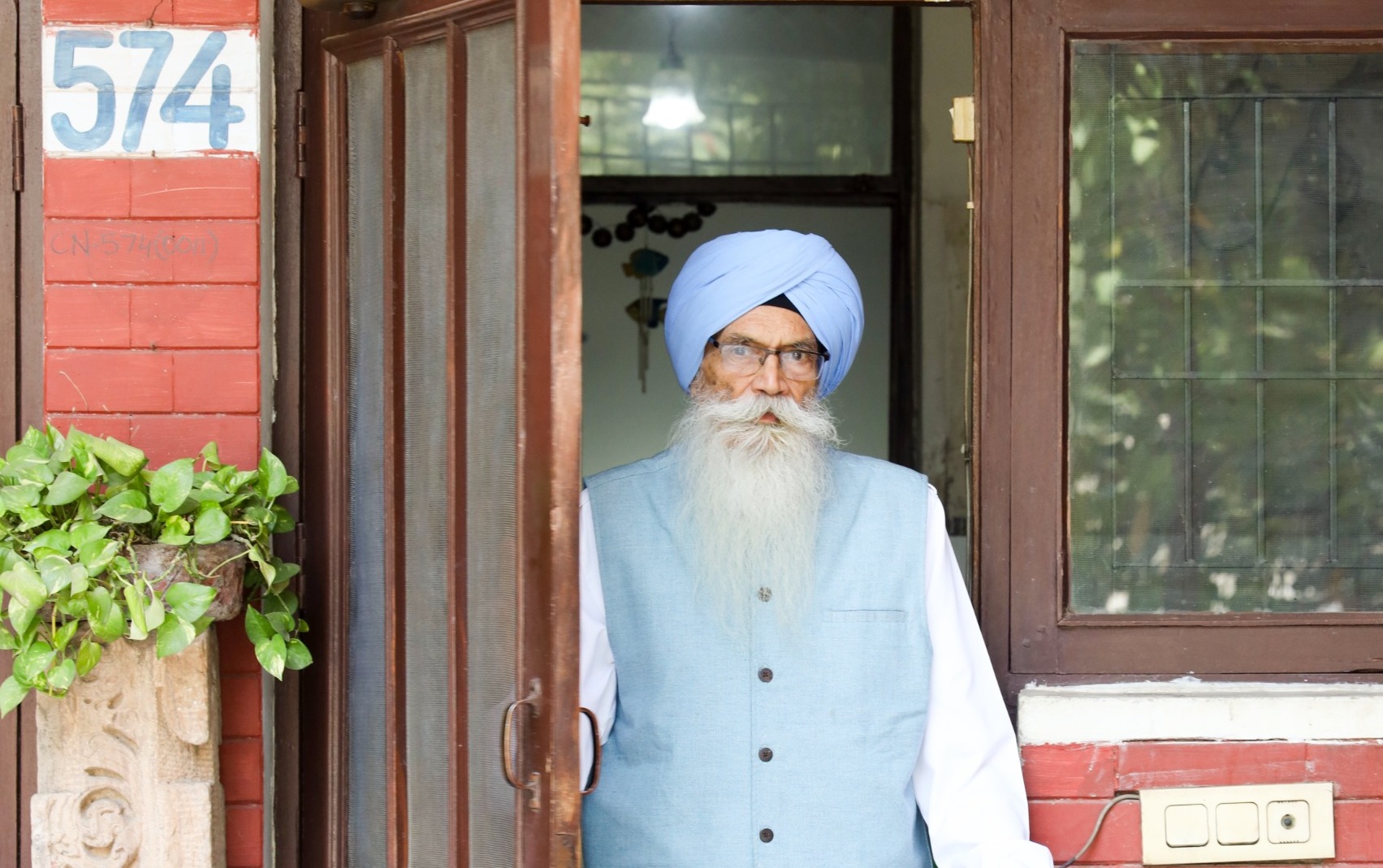 Punjab Congress Chief Raja Warring with Padma Shri Awardee S.Inderjit Singh During Courtesy Visit Image