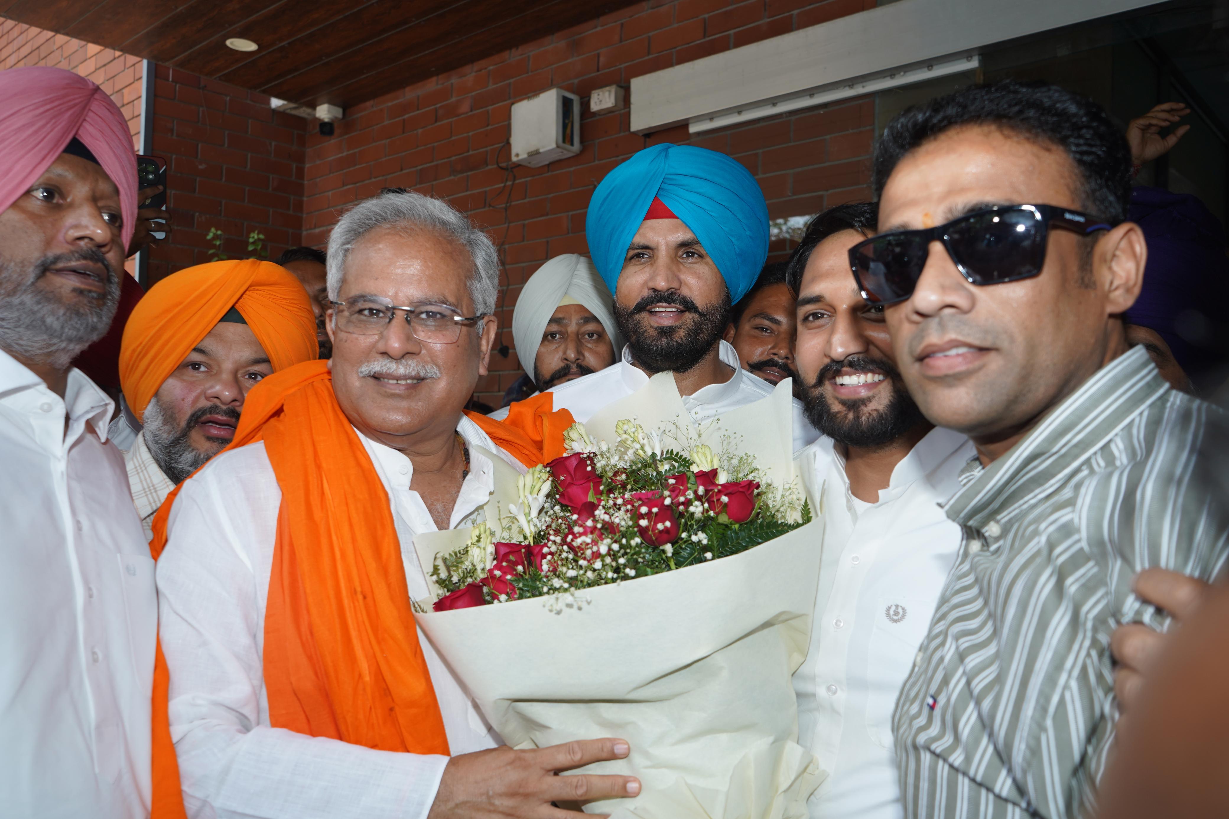 Punjab Congress Leadership Meets Bhupesh Baghel to Discuss Organization and 2027 Election Preparations Image