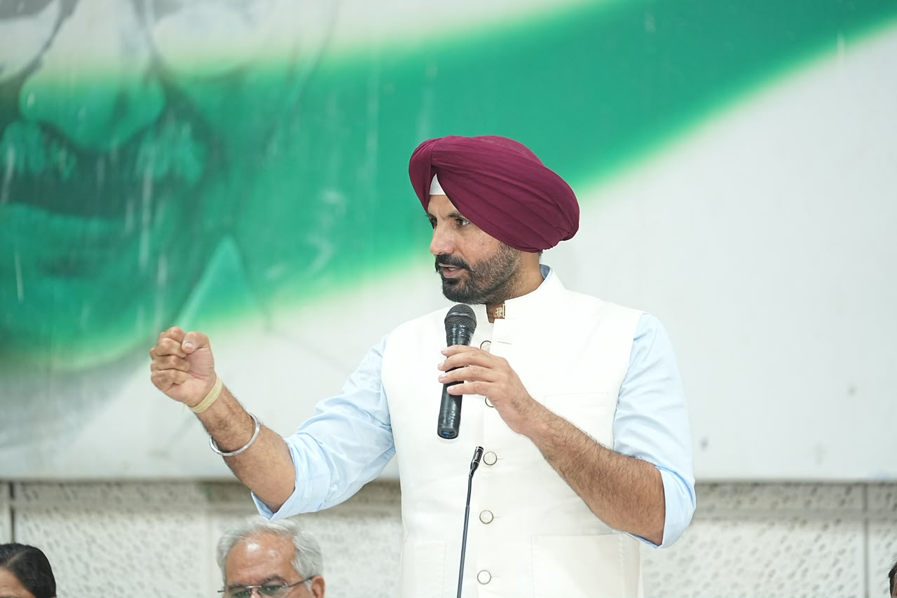 Punjab Congress In-charge Shri Bhupesh Baghel met with Congress leaders and party workers at Punjab Congress Bhawan, Chandigarh, to discuss organizational matters and strengthen the party at the grassroots level. Image