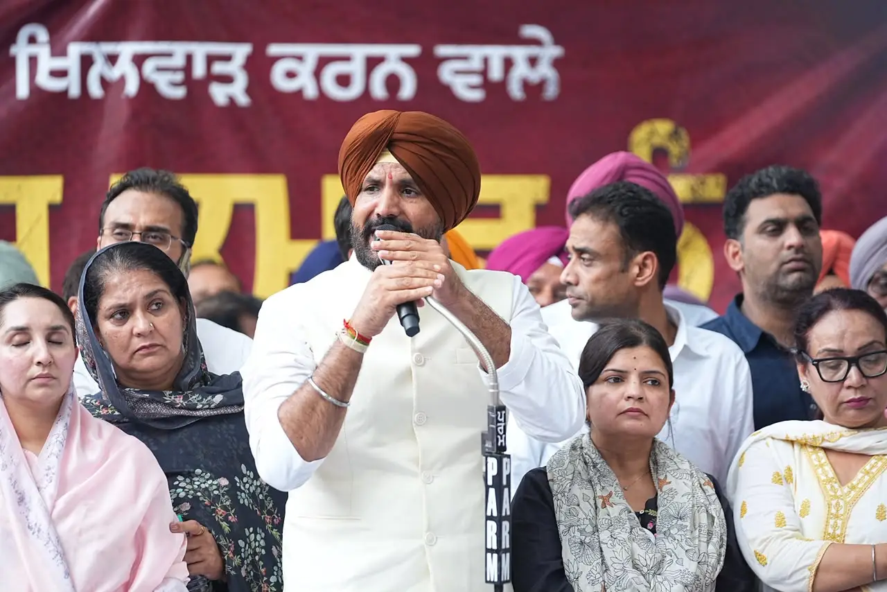 Punjab Congress President Raja Warring Leads Massive Chandigarh Protest Demanding Removal of CEC Gyanesh Kumar Image