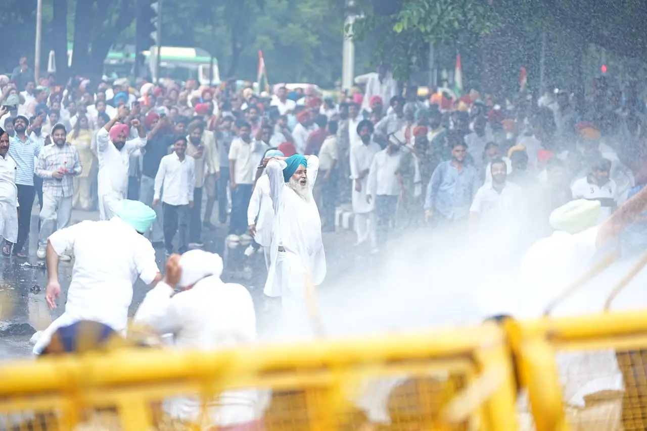 Punjab Congress President Raja Warring Leads Massive Chandigarh Protest Demanding Removal of CEC Gyanesh Kumar Image