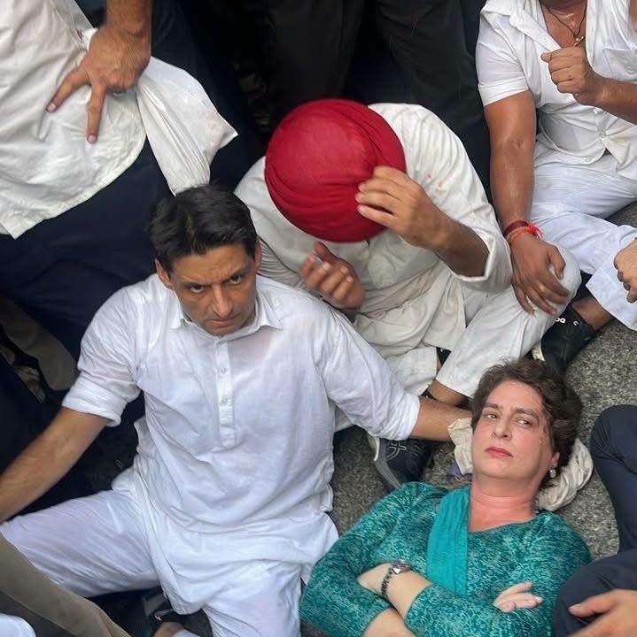 Raja Warring Joins Rahul Gandhi, Priyanka Gandhi in Vote Chori Protest in Delhi: Photos of the March, Detentions and Sit-In Image