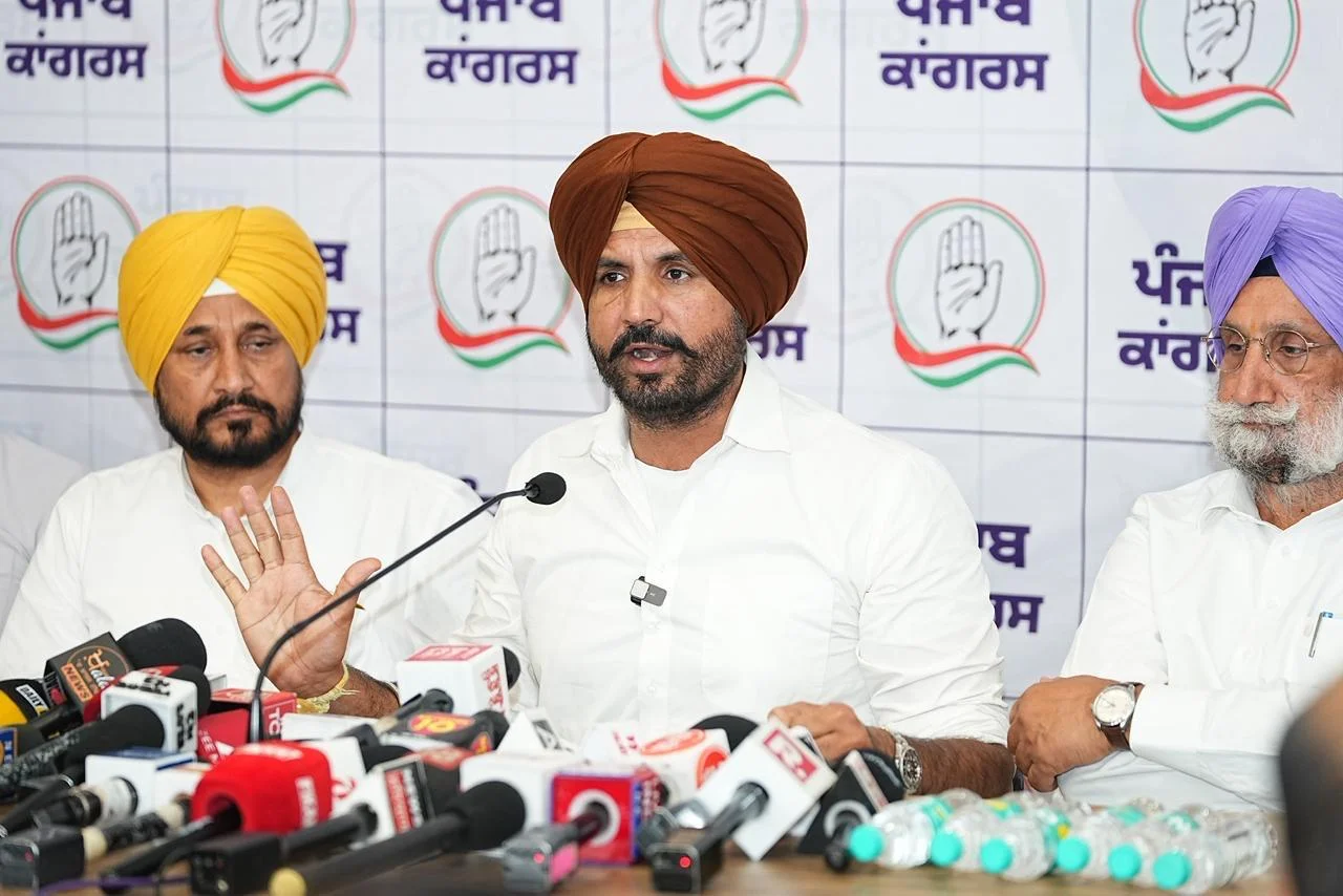 Raja Warring Alongside Senior Congress Leaders Presents the Party's United Stand on Bhagwant Mann's Resignation and the Akal Takht Issue Image